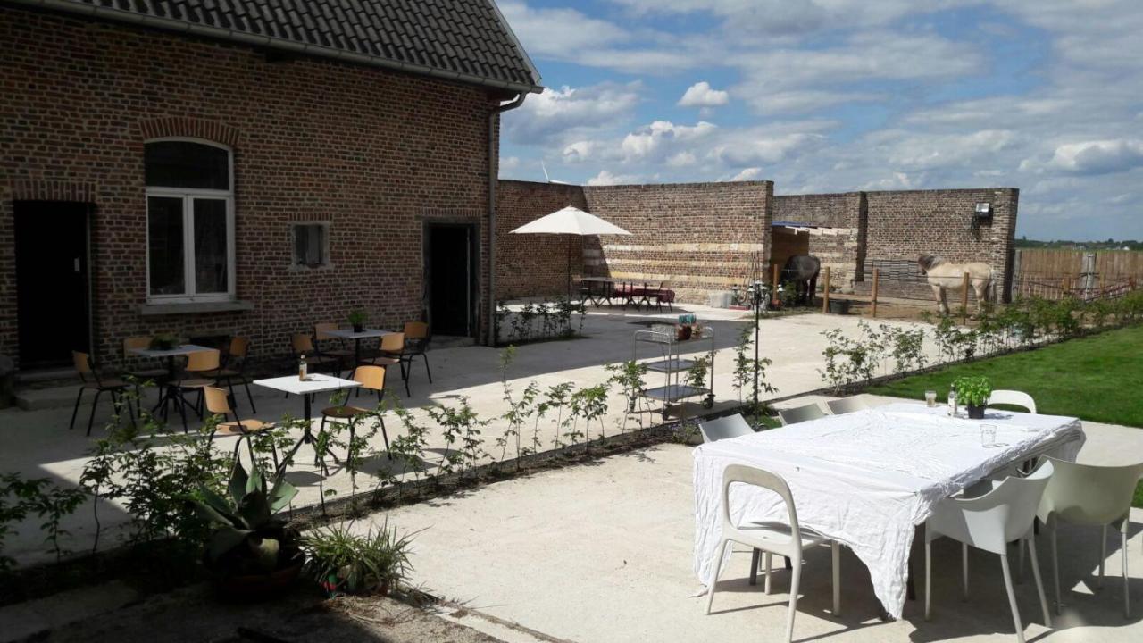 Tanti Baci! Bed & Breakfast มาสทริชท์ ภายนอก รูปภาพ